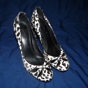 WHBM heels 8M